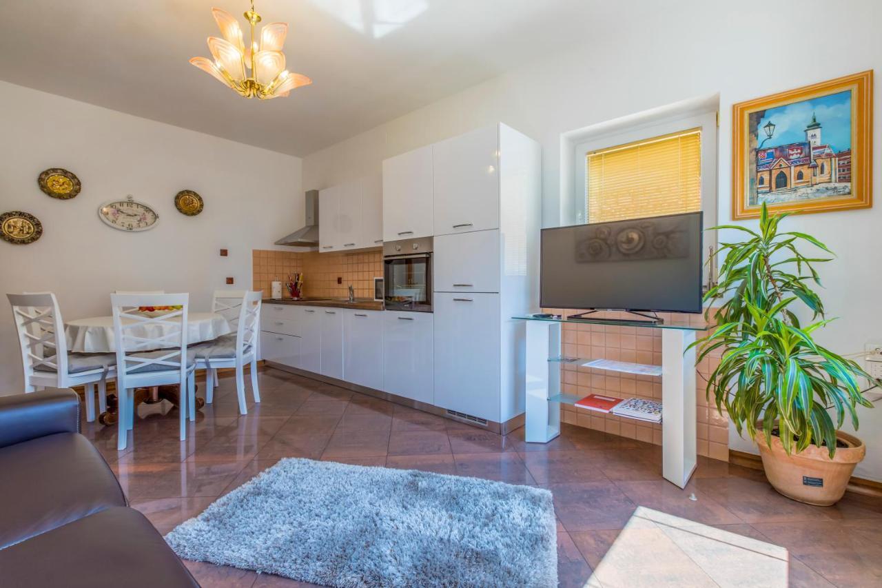Villa M Crikvenica Exteriér fotografie